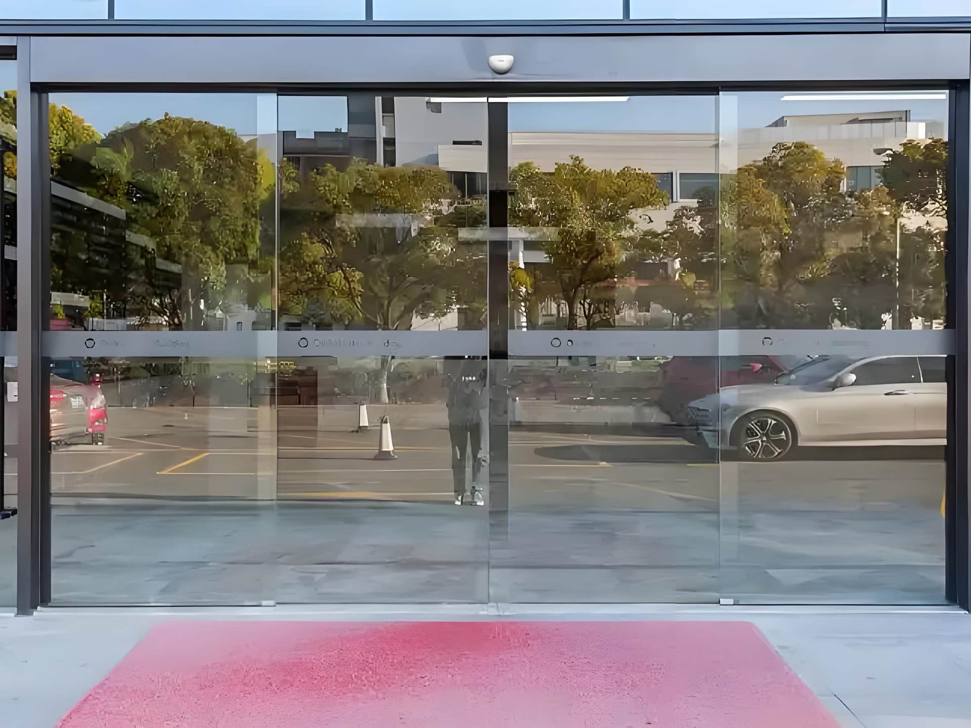 入口